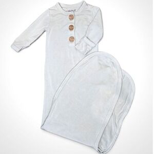 Kyte Baby Newborn Knotted Gown in Oat